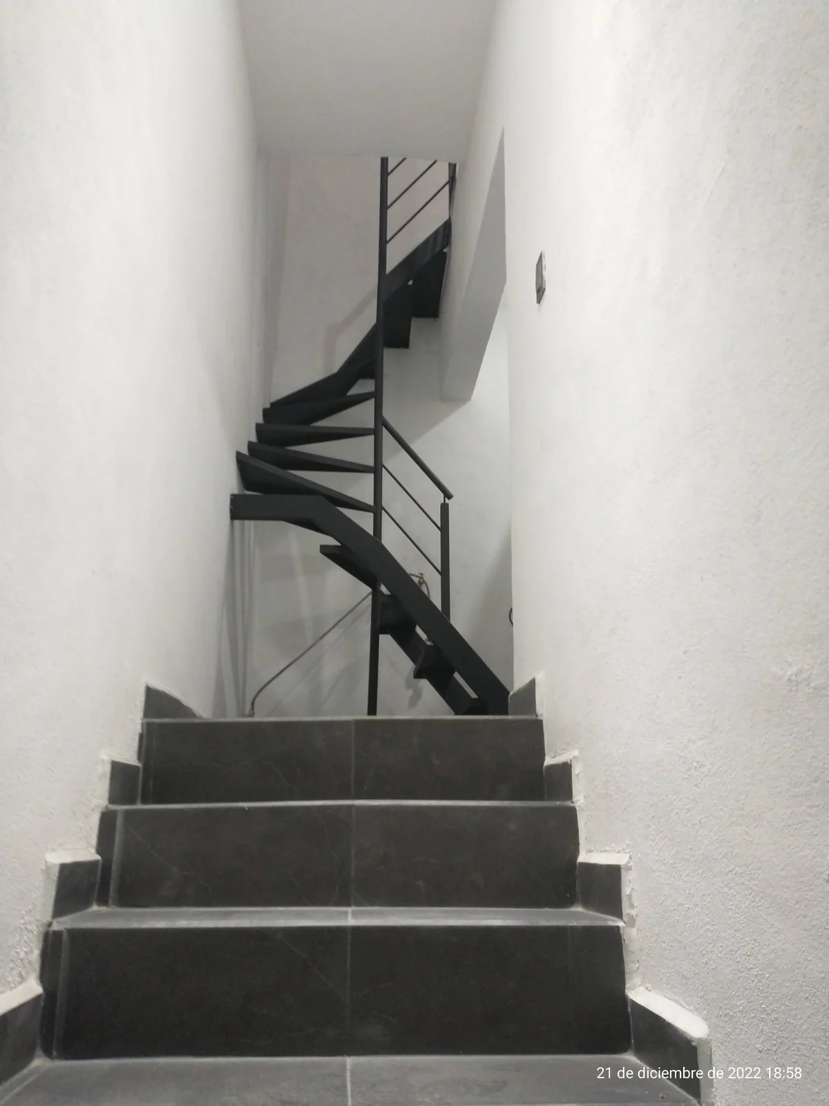Escalera realizado por Grupo FyS